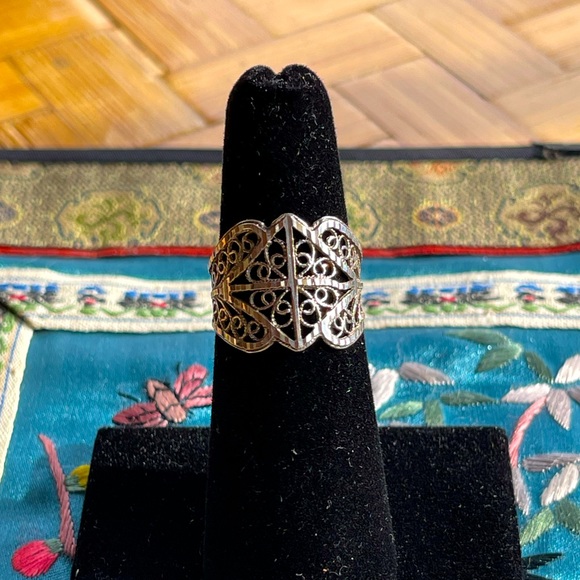 Vintage Jewelry - Vintage 925 silver filigree ring